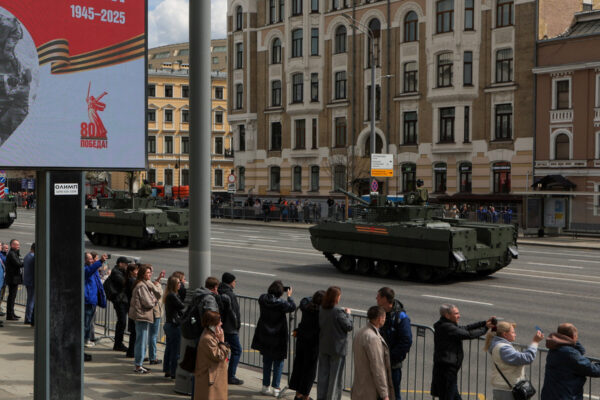 Russia’s Military Show of Strength Masks Economic and Diplomatic Cracks